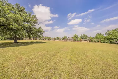 2313 Hickory Creek Road, Denton, TX 76210 - Photo 32