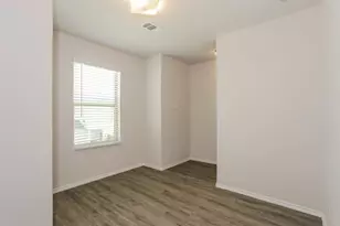 5504 Calm Waters, Fort Worth, TX 76119 - Photo 12