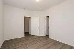 5504 Calm Waters, Fort Worth, TX 76119 - Photo 10
