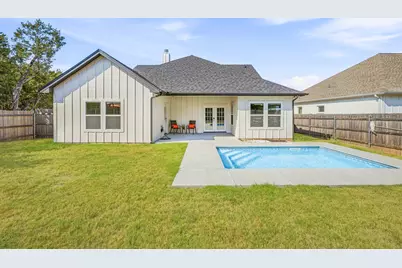 4825 Wichita Street, Granbury, TX 76048 - Photo 2
