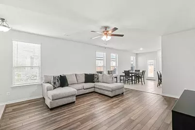 10812 Pinyon Court, Fort Worth, TX 76108 - Photo 4