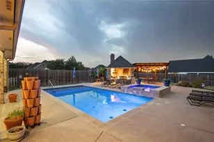 7211 Hamilton Dr, Midlothian, TX 76065 - Photo 2