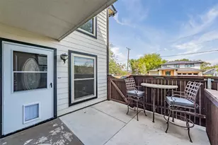 714 E Wall St, Grapevine, TX 76051 - Photo 38
