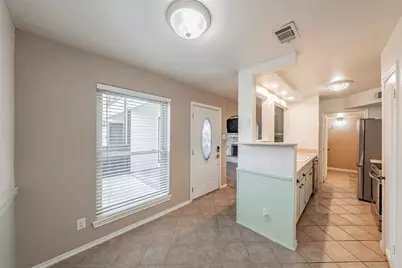 714 E Wall Street #105, Grapevine, TX 76051 - Photo 8