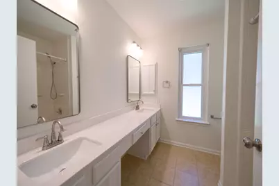 2336 Carlisle Court, Grand Prairie, TX 75052 - Photo 20