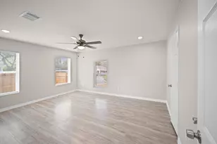 2846 Maryland Ave, Dallas, TX 75216 - Photo 12
