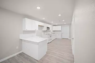 2846 Maryland Ave, Dallas, TX 75216 - Photo 10