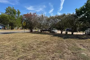 401 N Terry St, Malakoff, TX 75148 - Photo 18