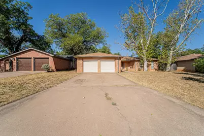 910 Meander Street, Abilene, TX 79602 - Photo 2