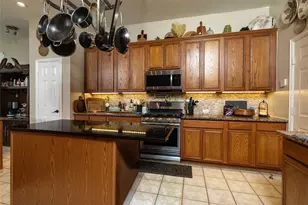 11845 Warbler Ln, Fort Worth, TX 76244 - Photo 18