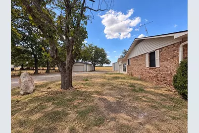 801 N Main St, Dodd City, TX 75438 - Photo 28