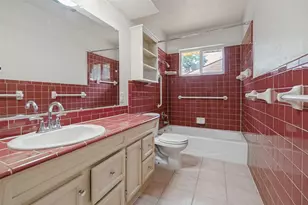 3539 Merrell Rd, Dallas, TX 75229 - Photo 10