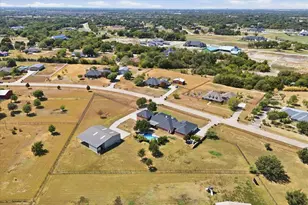 1150 Scarlett Dr, Lucas, TX 75002 - Photo 2