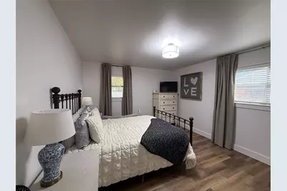 604 Kingwood Drive, Mineral Wells, TX 76067 - Photo 22
