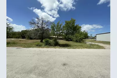 801 Thornton Carter Street, Mexia, TX 76667 - Photo 6
