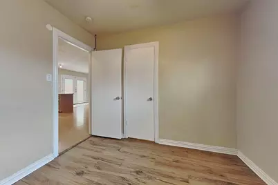 805 Aransas Drive, Euless, TX 76039 - Photo 8