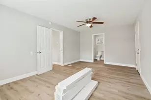 422 Stone St, Mineola, TX 75773 - Photo 16