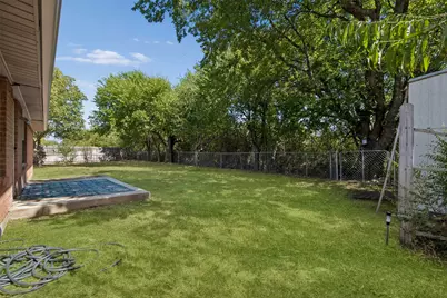 1301 Clearfield Drive, Cleburne, TX 76033 - Photo 26