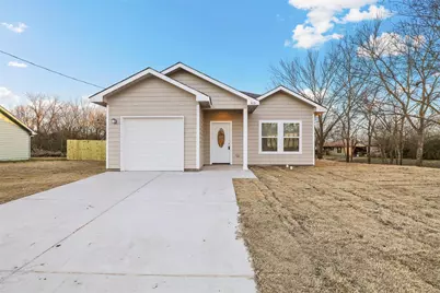 415 Williams Drive, Commerce, TX 75428 - Photo 1