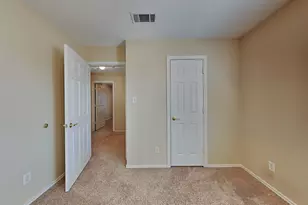 1829 Carver Dr, Carrollton, TX 75010 - Photo 14