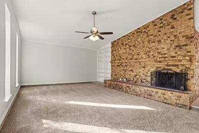 533 San Pedro Drive, Garland, TX 75043 - Photo 2
