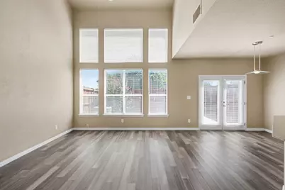 932 Avondale Lane, Plano, TX 75025 - Photo 14