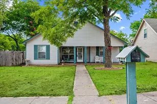 510 E Avenue F, Midlothian, TX 76065 - Photo 1