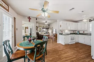 510 E Avenue F, Midlothian, TX 76065 - Photo 12
