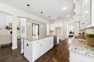 4664 Maverick Way, Carrollton, TX 75010 - Photo 12