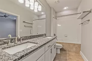 6051 Ross Ave, Dallas, TX 75206 - Photo 16