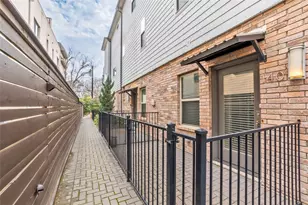 6051 Ross Ave, Dallas, TX 75206 - Photo 2