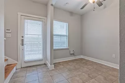 6051 Ross Avenue #110, Dallas, TX 75206 - Photo 4