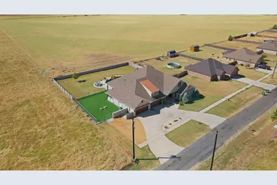 568 Crow Road, Whitesboro, TX 76273 - Photo 1