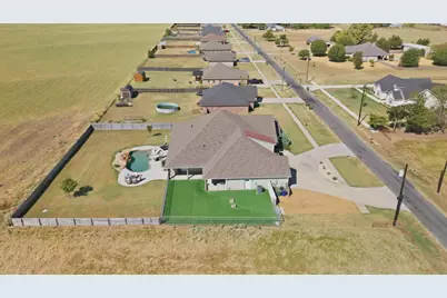 568 Crow Road, Whitesboro, TX 76273 - Photo 36