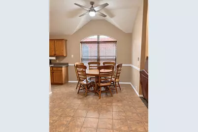 606 Lake Bridge Drive, Lake Dallas, TX 75065 - Photo 6