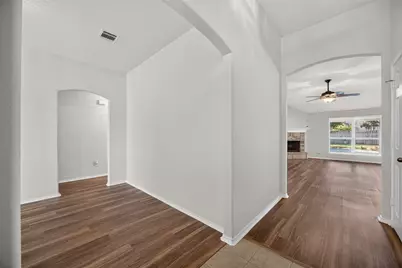 332 Hacienda Drive, Waxahachie, TX 75165 - Photo 6