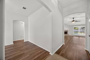 332 Hacienda Dr, Waxahachie, TX 75165 - Photo 6