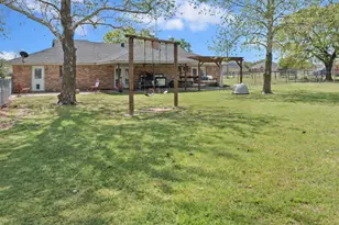 106 Vineyard St, Weatherford, TX 76087 - Photo 6