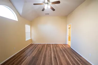 5521 Riverview Drive, The Colony, TX 75056 - Photo 18