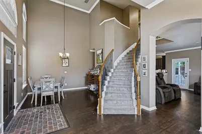 2314 Balleybrooke Drive, Lewisville, TX 75077 - Photo 4