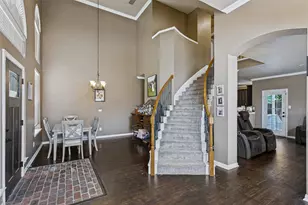 2314 Balleybrooke Dr, Lewisville, TX 75077 - Photo 4