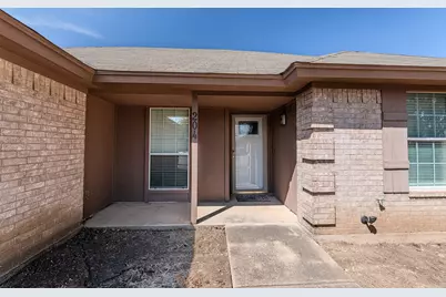 204 Troxell Boulevard, Rhome, TX 76078 - Photo 6