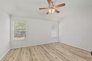204 Troxell Blvd, Rhome, TX 76078 - Photo 20