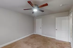 3842 Commonwealth Dr, Garland, TX 75043 - Photo 4