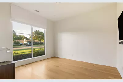 6438 Deloache Avenue, Dallas, TX 75225 - Photo 12