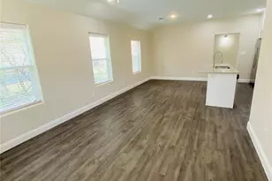 821 W Nelson St, Denison, TX 75020 - Photo 2