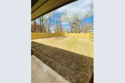 821 W Nelson Street, Denison, TX 75020 - Photo 12