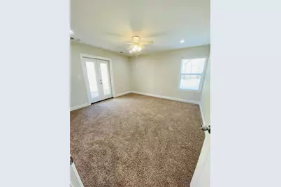 821 W Nelson Street, Denison, TX 75020 - Photo 6
