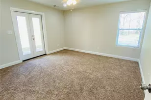 821 W Nelson St, Denison, TX 75020 - Photo 6