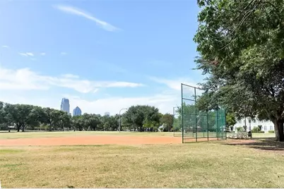 2502 Live Oak Street #329, Dallas, TX 75204 - Photo 34